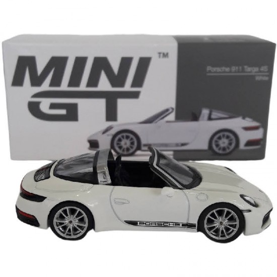 PORSCHE 911 TARGA 4S