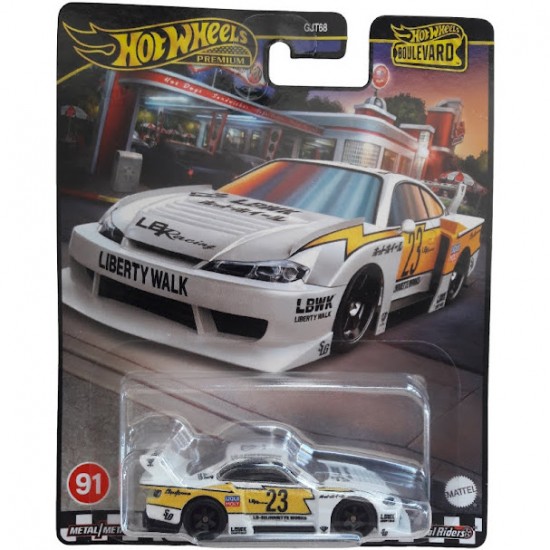 LB SUPER SILHOUETTE NISSAN SILVIA (S15) - BOULEVARD