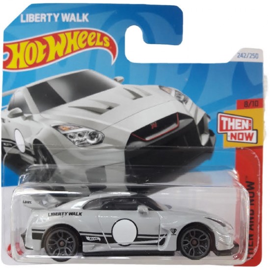 LB-SILHOUETTE WORKS GT NISSAN 35GT-RR VER.2 - THEN AND NOW